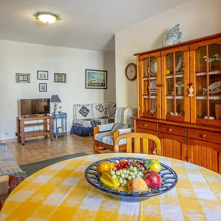 Cozy Near The Апартаменты Портиман